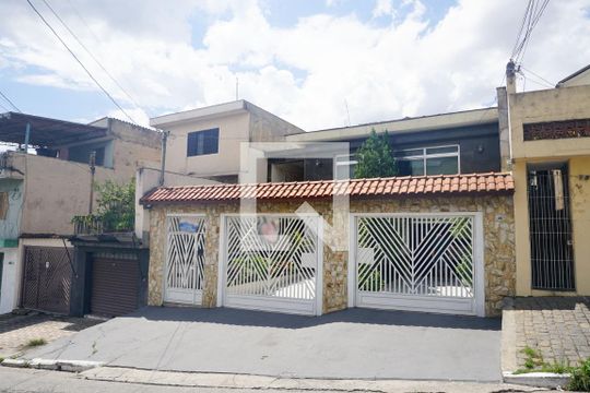 Fachada da Casa de casa à venda com 3 quartos, 306m² em Engenheiro Goulart, São Paulo