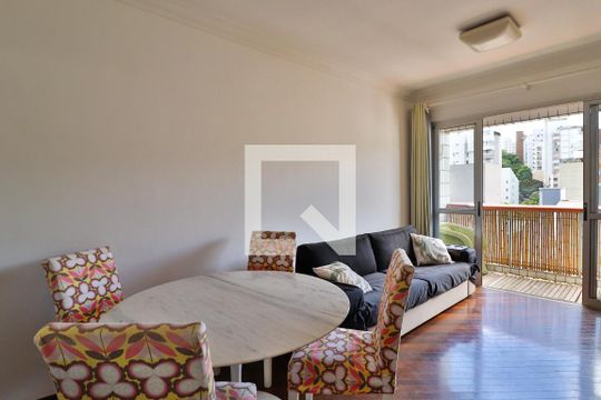Sala de apartamento para alugar com 2 quartos, 77m² em Carmo, Belo Horizonte