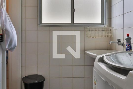 Área de Serviço  de apartamento para alugar com 2 quartos, 77m² em Carmo, Belo Horizonte