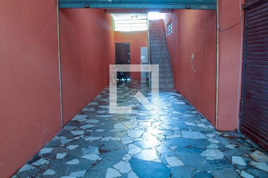 Garagem de casa à venda com 4 quartos, 150m² em Cidade Nova II, Várzea Paulista