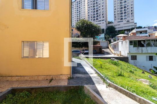 Vista do Quarto de casa de condomínio para alugar com 1 quarto, 35m² em Mandaqui, São Paulo