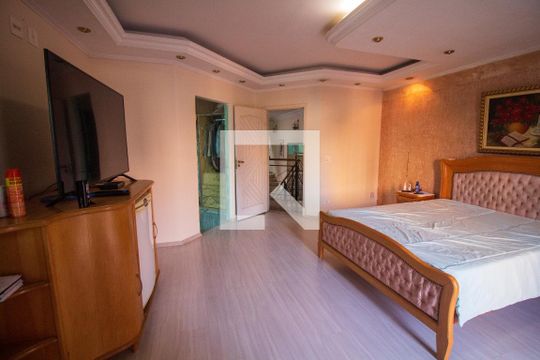 Quarto Suíte de casa para alugar com 4 quartos, 573m² em Parque São Jorge, São Paulo