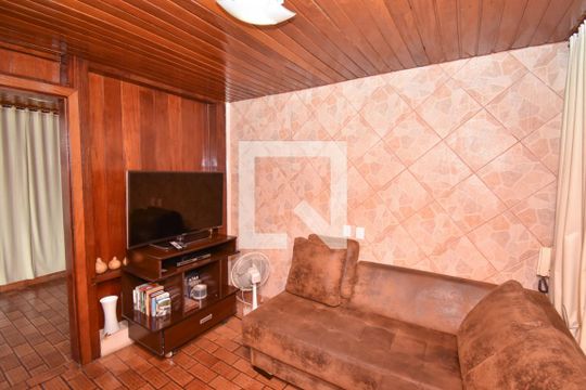 Apartamento à venda com 3 quartos, 190m² em Prado, Belo Horizonte