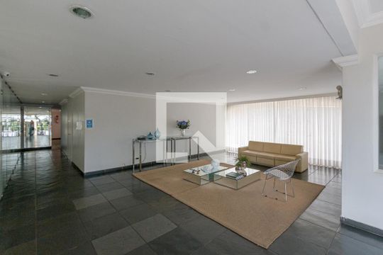 Hall de Entrada de apartamento à venda com 3 quartos, 84m² em Campo Belo, São Paulo