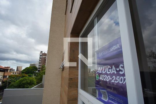 Sala -vista  de apartamento para alugar com 2 quartos, 72m² em Petrópolis, Porto Alegre