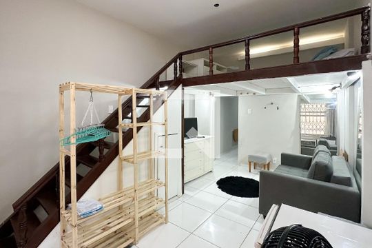 Kitnet/Studio para alugar com 1 quarto, 26m² em Copacabana, Rio de Janeiro