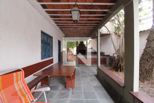 Varanda  de casa à venda com 6 quartos, 381m² em Recreio dos Bandeirantes, Rio de Janeiro