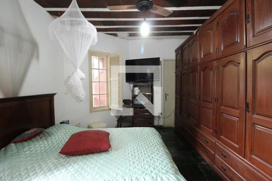 Suíte de casa à venda com 6 quartos, 381m² em Recreio dos Bandeirantes, Rio de Janeiro