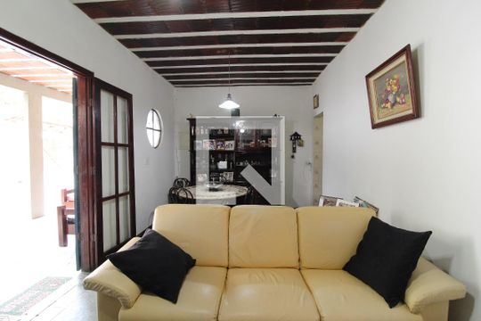 Sala de casa à venda com 6 quartos, 381m² em Recreio dos Bandeirantes, Rio de Janeiro
