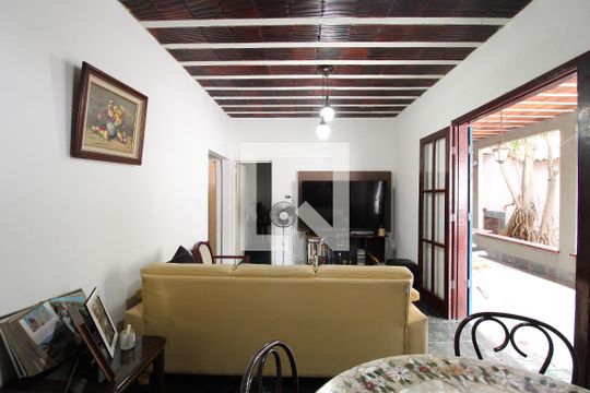 Sala de casa à venda com 6 quartos, 381m² em Recreio dos Bandeirantes, Rio de Janeiro