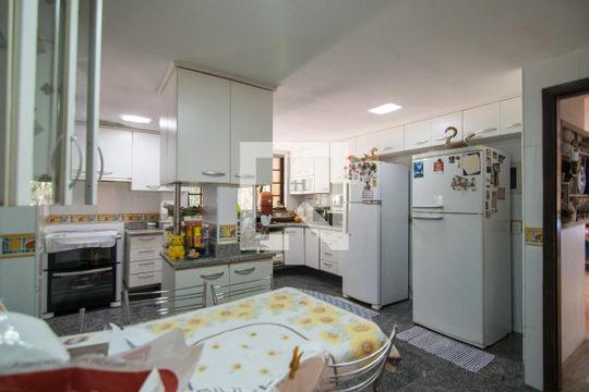 Cozinha de casa de condomínio à venda com 5 quartos, 320m² em Anil, Rio de Janeiro