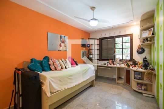 Quarto 1 de casa de condomínio à venda com 5 quartos, 320m² em Anil, Rio de Janeiro