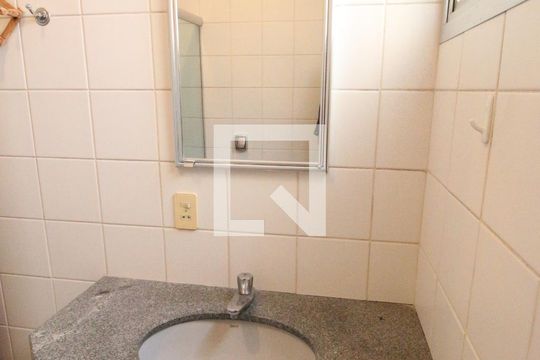 Banheiro - Pia/ Espelho de apartamento para alugar com 1 quarto, 53m² em Jardim Paraíso, Campinas