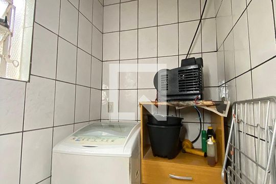Lavanderia de casa à venda com 2 quartos, 132m² em Mauá, Novo Hamburgo