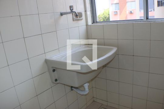 Área de Serviço de apartamento para alugar com 2 quartos, 60m² em Pechincha, Rio de Janeiro