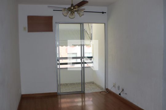 Apartamento para alugar com 2 quartos, 60m² em Pechincha, Rio de Janeiro