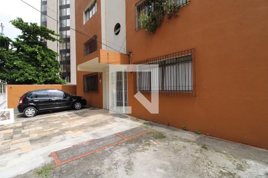 Garagem - fachada de apartamento para alugar com 2 quartos, 56m² em Chácara Santo Antônio (zona Sul), São Paulo