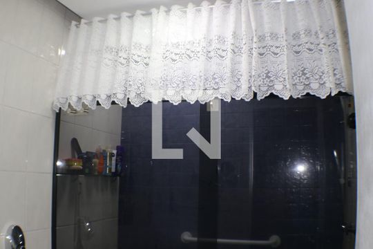 Banheiro de apartamento à venda com 1 quarto, 75m² em Taquara, Rio de Janeiro