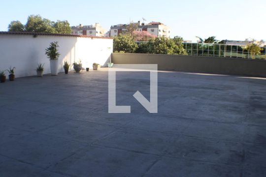 Área comum de apartamento à venda com 1 quarto, 75m² em Taquara, Rio de Janeiro