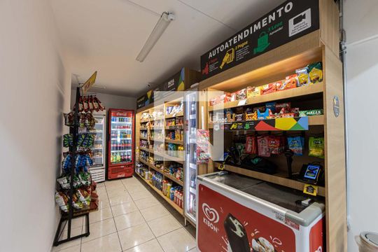 Mercado de apartamento à venda com 2 quartos, 56m² em Vila Regente Feijó, São Paulo