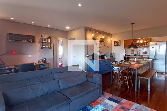 Sala de apartamento à venda com 3 quartos, 87m² em Jardim Tupanci, Barueri