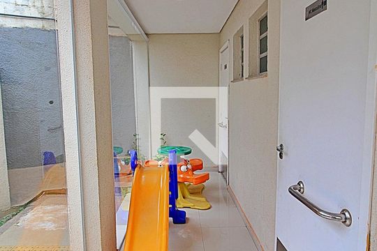 Área comum - Churrasqueira de apartamento para alugar com 2 quartos, 47m² em Parque São Vicente, Mauá