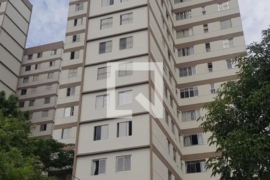 Fachada de apartamento para alugar com 3 quartos, 68m² em Jardim Peri, São Paulo