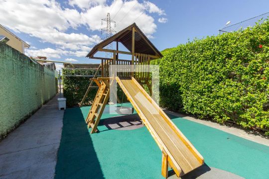 Área Comum - Playground de casa de condomínio à venda com 3 quartos, 77m² em Sarandi, Porto Alegre