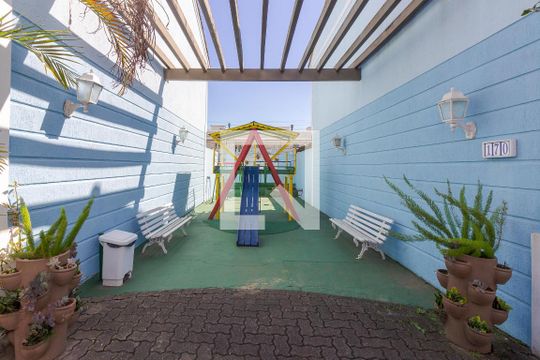 Área Comum - Playground de casa de condomínio à venda com 3 quartos, 77m² em Sarandi, Porto Alegre