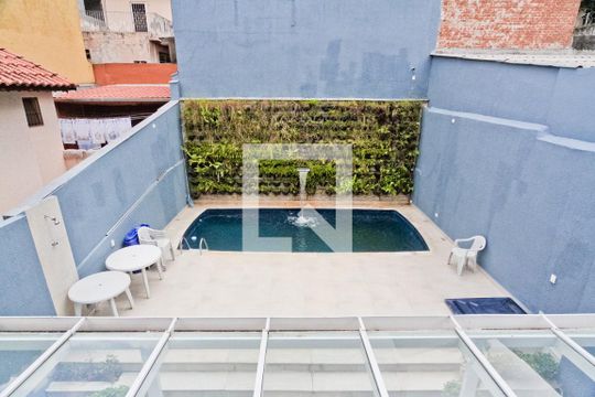 Casa para alugar com 3 quartos, 480m² em Vila Palmeiras, São Paulo