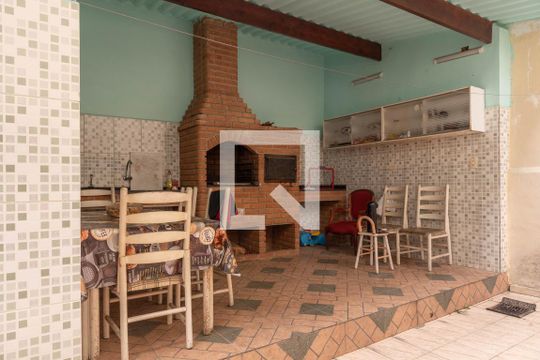Área comum de casa à venda com 3 quartos, 150m² em Picanço, Guarulhos