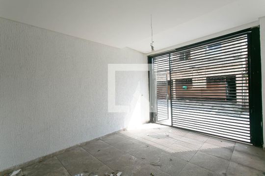 Garagem de casa à venda com 3 quartos, 126m² em Jardim Lageado, São Paulo