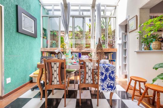 Apartamento à venda com 2 quartos, 51m² em Higienópolis, Porto Alegre