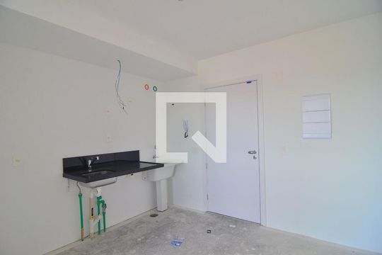 Cozinha de kitnet/studio à venda com 1 quarto, 39m² em Marechal Rondon, Canoas