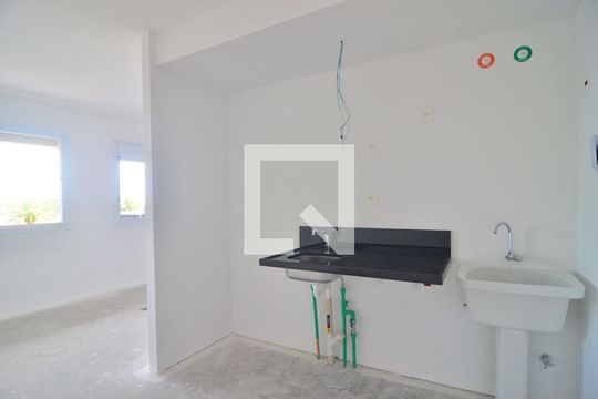 Cozinha de kitnet/studio à venda com 1 quarto, 39m² em Marechal Rondon, Canoas