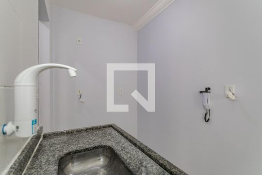 Cozinha de apartamento para alugar com 2 quartos, 55m² em Jundiapeba, Mogi das Cruzes