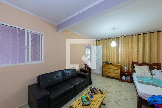 Sala de casa à venda com 3 quartos, 250m² em Vila Medeiros, São Paulo