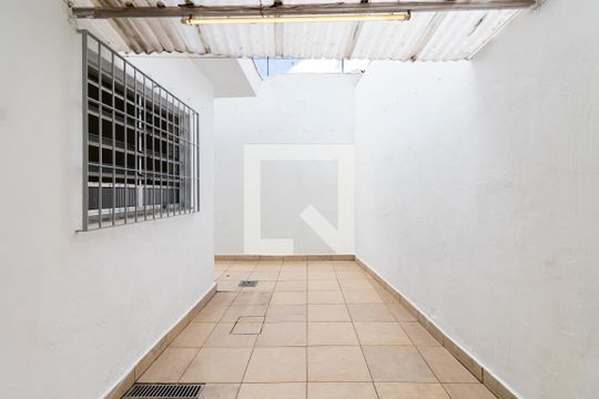 Quintal de casa para alugar com 3 quartos, 160m² em Cursino, São Paulo
