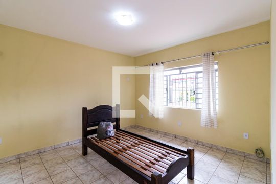 Quarto 1 de casa para alugar com 3 quartos, 160m² em Cursino, São Paulo