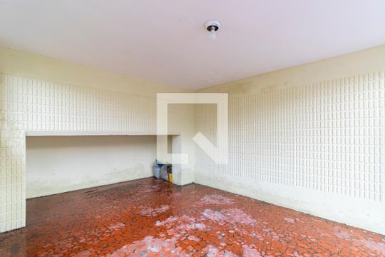 Garagem de casa para alugar com 3 quartos, 160m² em Cursino, São Paulo