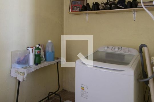 Área de Serviço de casa de condomínio à venda com 4 quartos, 251m² em Rubem Berta, Porto Alegre