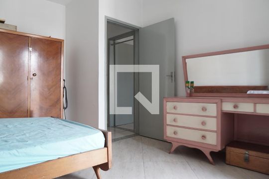 Casa para alugar com 2 quartos, 90m² em Vila Bancária Munhoz, São Paulo