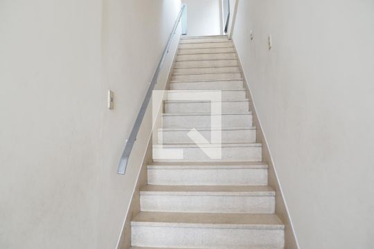 Casa para alugar com 2 quartos, 90m² em Vila Bancária Munhoz, São Paulo