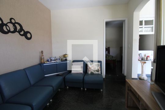 Sala da Edícula de casa à venda com 4 quartos, 200m² em Jardim Bonfim, Campinas