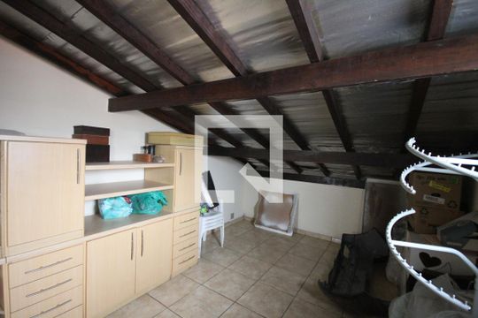 Sótão de casa à venda com 3 quartos, 171m² em Vila Clementino, São Paulo