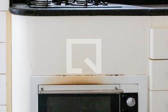 Cozinha de apartamento à venda com 2 quartos, 55m² em Castelo, Belo Horizonte