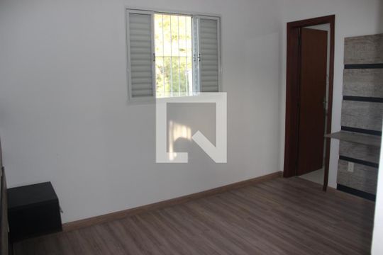 Quarto  de casa para alugar com 1 quarto, 57m² em Jardim dos Estados, Sorocaba