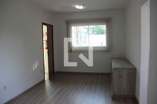 Sala  de casa para alugar com 1 quarto, 57m² em Jardim dos Estados, Sorocaba