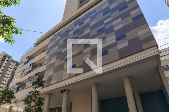 Fachada de apartamento para alugar com 1 quarto, 42m² em Bela Vista, São Paulo