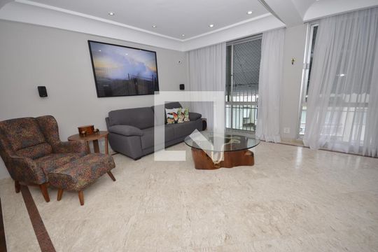 Sala de apartamento para alugar com 3 quartos, 131m² em Laranjeiras, Rio de Janeiro